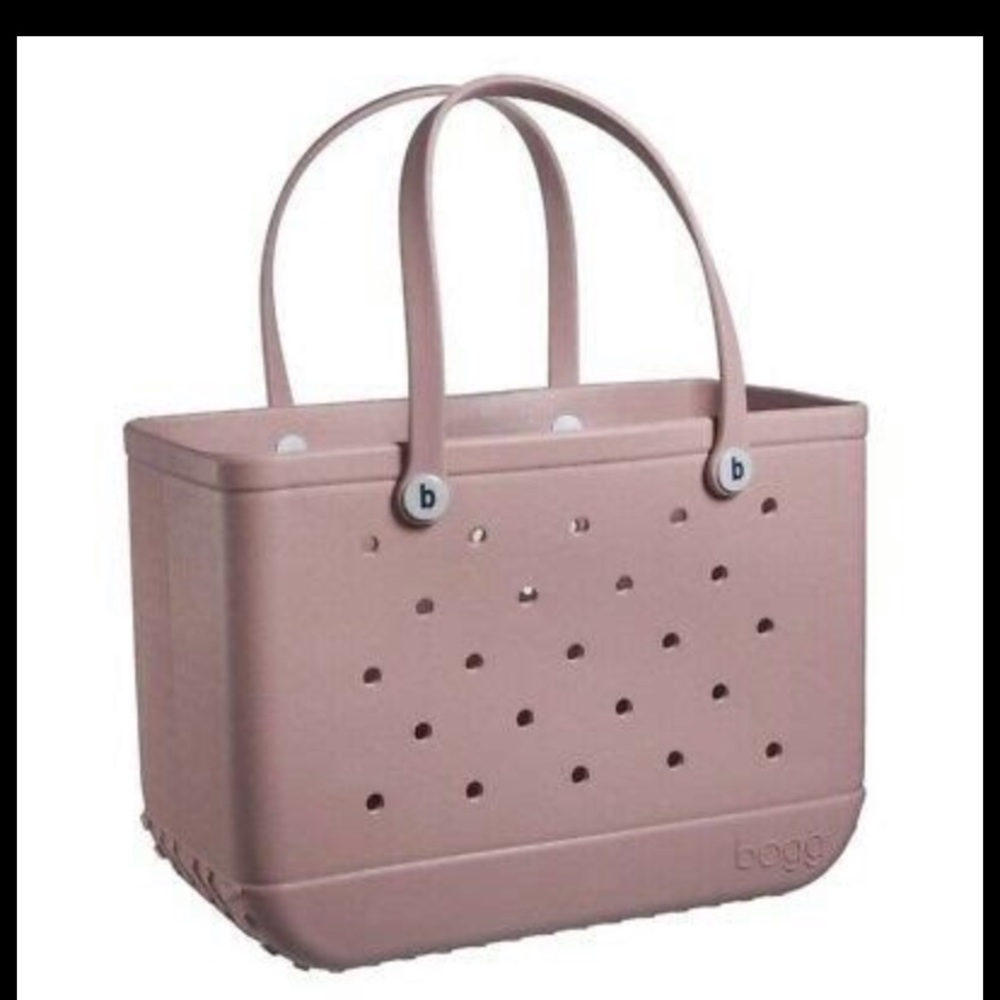 NWT large blush bogg -